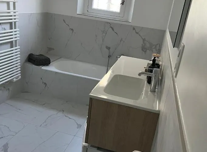 Bed & Breakfast Made